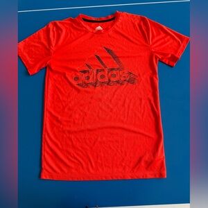 Adidas Dri-Fit T-shirt. Size 10/12. Excellent Condition.